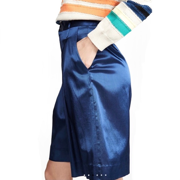STAUD BLUE PLEATED SATIN BERMUDA SHORTS - Picture 5 of 11